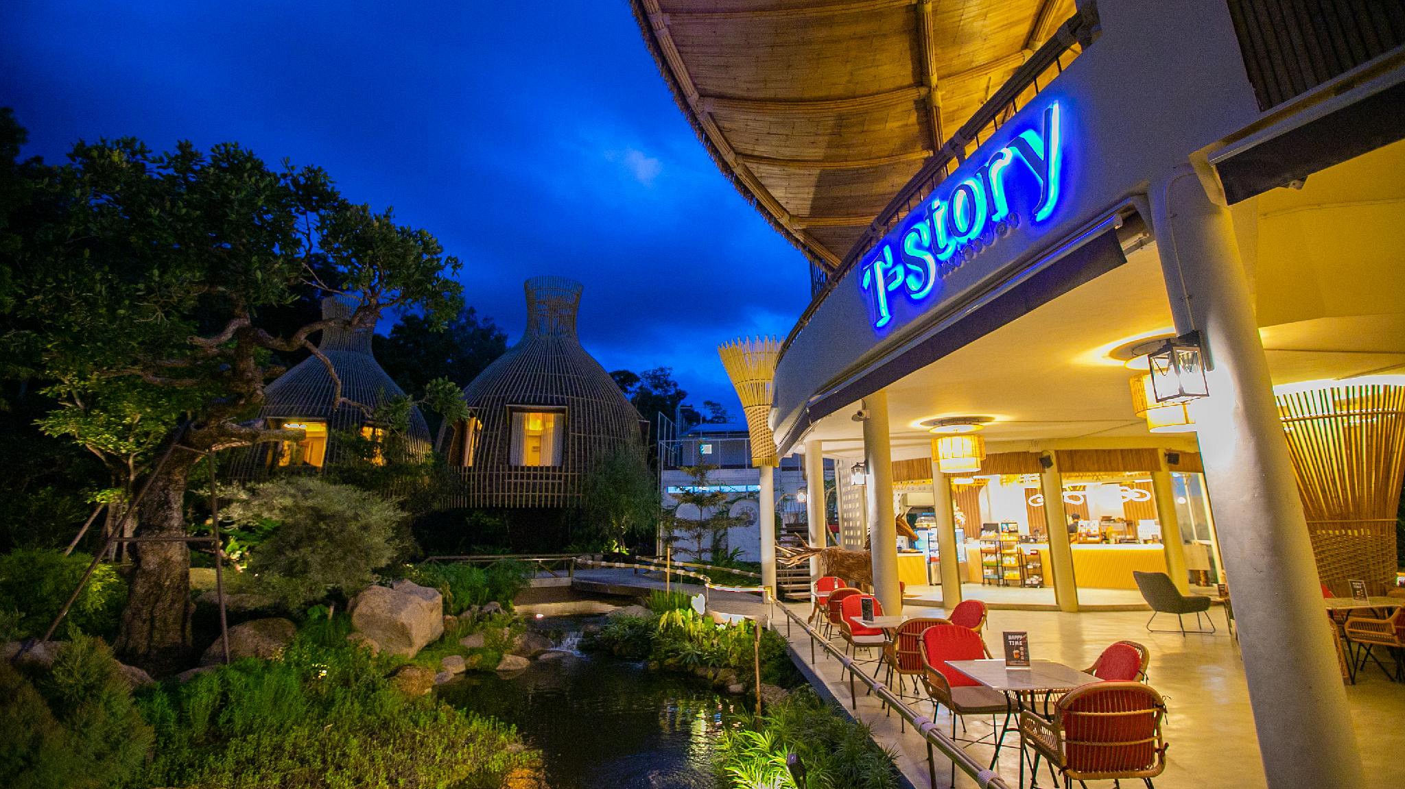 Restaurant & Cafe
